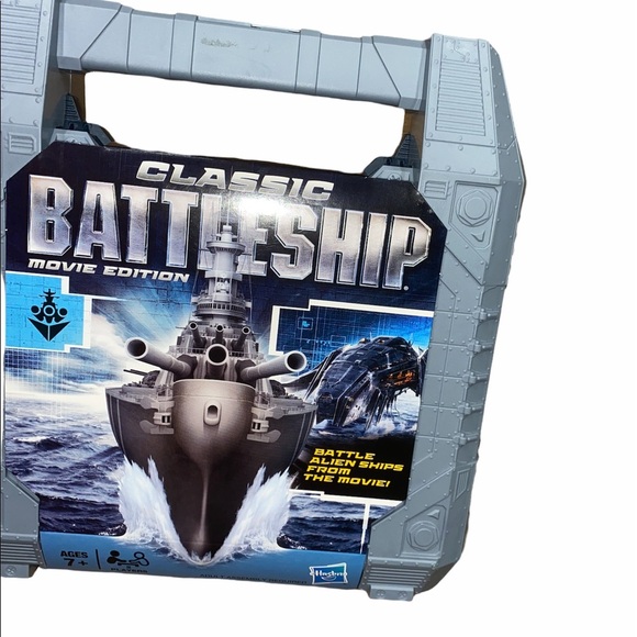 Classic Battleship game Movie Edition new in box - Picture 1 of 4